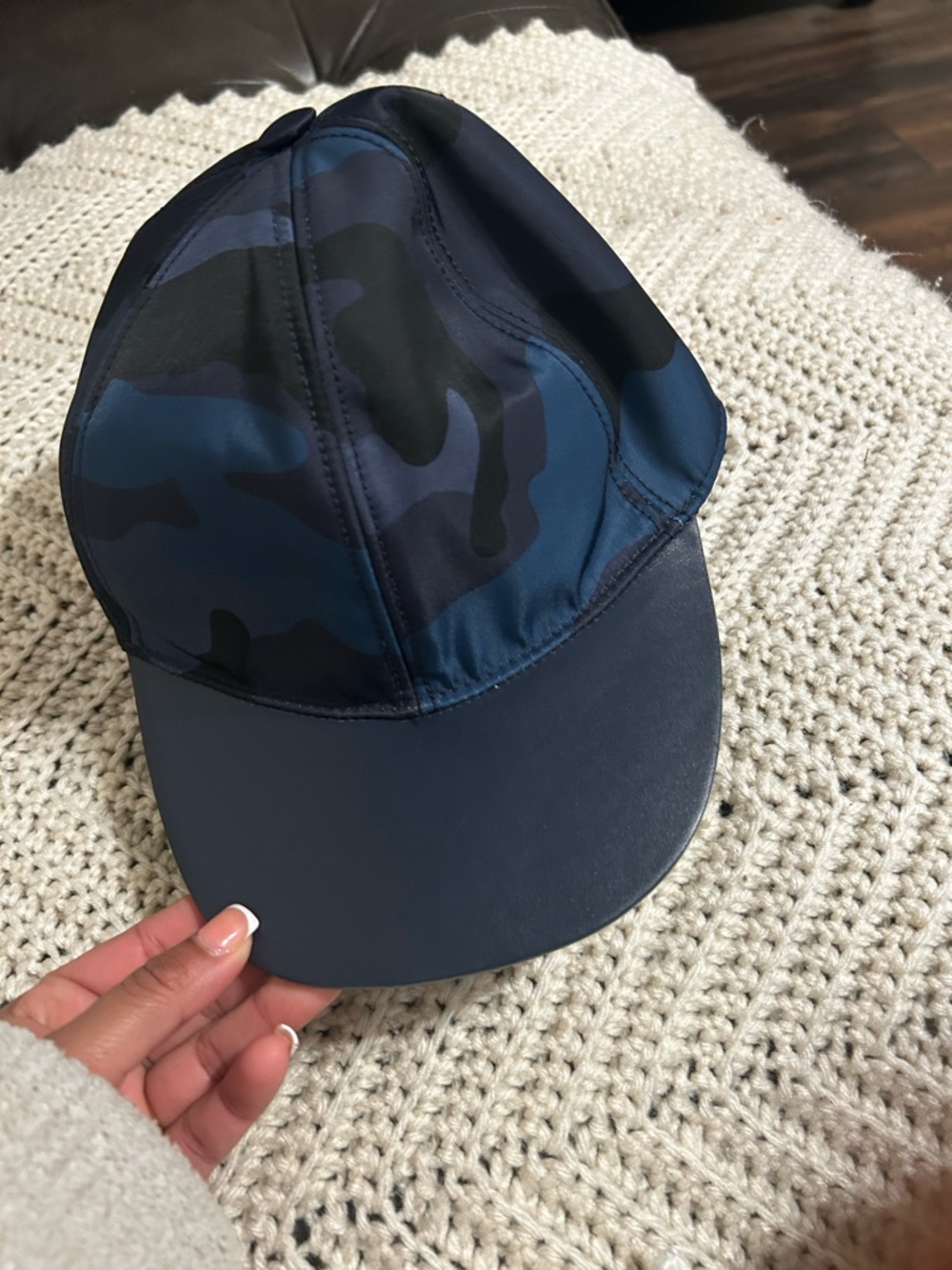 Valentino Garavani Strapback Cap